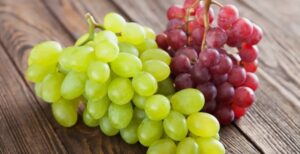 Grapes: Growth, Benefits, Uses, and Health Cures