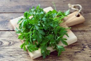 What is Parsley and Where Does It Grow